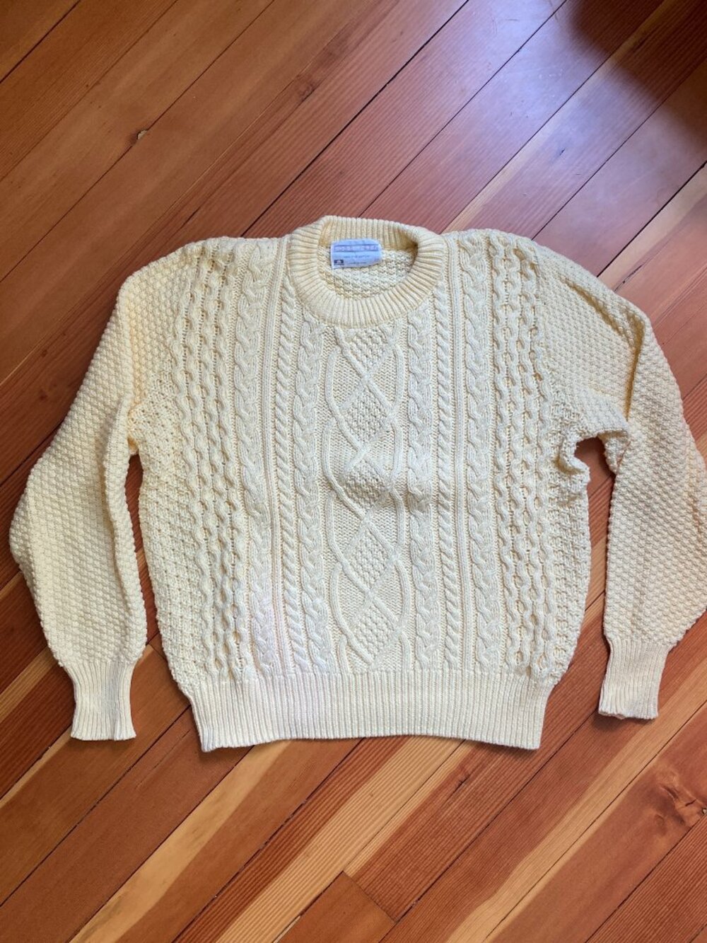Vintage 100% Cotton Crew Neck Fisherman Sweater in Butter Yellow - Large